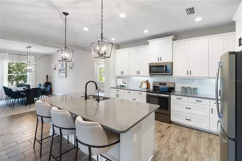 Kitchen - 1215 Thornbury Dr, Parrish, FL 34219 photo 1 of 5
