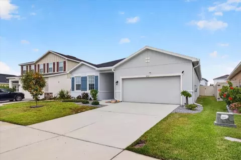 Exterior - 8717 Corkscrew Xing, Parrish, FL 34219 photo 4 of 9