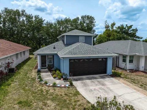 5633 Colony Lake Ln, Sarasota, FL 34233