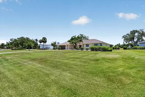 Exterior - 3504 Wilderness Blvd W, Parrish, FL 34219 photo 16 of 19