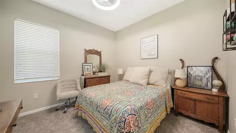 Bedroom - 12554 Cara Cara Loop, Bradenton, FL 34212 photo 3 of 8