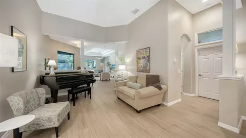 Entry Way - 12554 Cara Cara Loop, Bradenton, FL 34212 photo 2 of 3