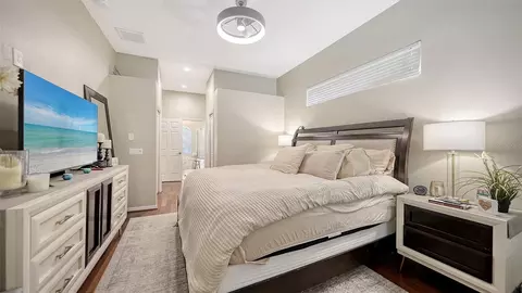 Bedroom - 12554 Cara Cara Loop, Bradenton, FL 34212 photo 2 of 8