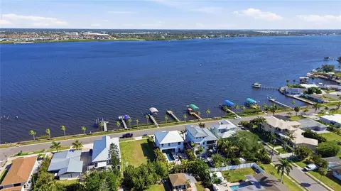 View/Area - 1912 Riverside Dr E, Bradenton, FL 34208 photo 4 of 5