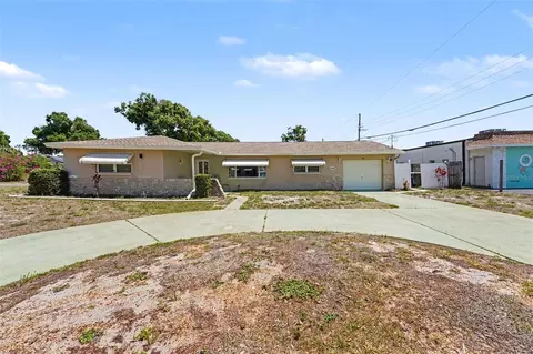 6388 21st Ave N, Saint Petersburg, FL 33710