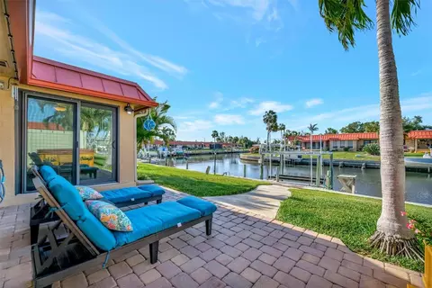 Exterior - 9517 Azure Cv, Bradenton, FL 34210 photo 1 of 5