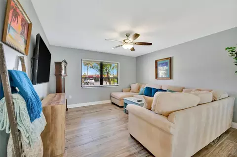 Living - 9517 Azure Cv, Bradenton, FL 34210 photo 2 of 2