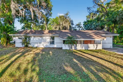 1941 Brown Rd, Alva, FL 33920