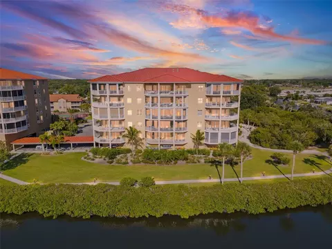 6100 Jessie Harbor Dr #202, Osprey, FL 34229