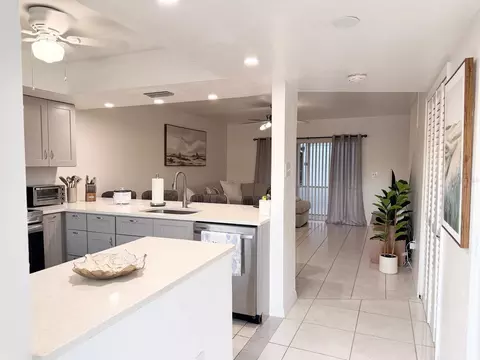 16 Th Pl, Cape Coral, FL 33914