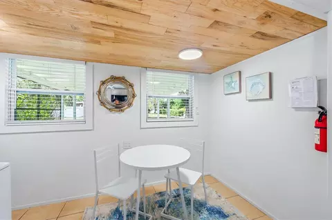 Dining - 301 28th St W, Bradenton, FL 34205 photo 1 of 3