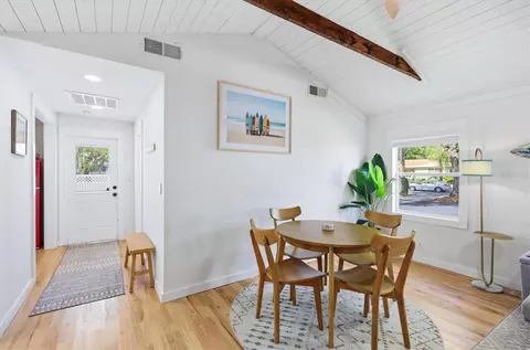 Dining - 301 28th St W, Bradenton, FL 34205 photo 3 of 3