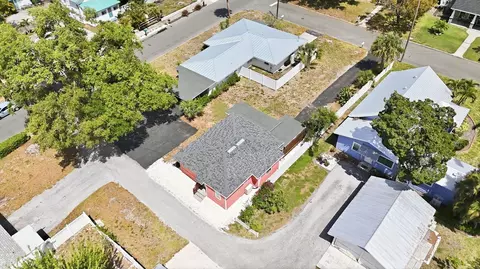 View/Area - 301 28th St W, Bradenton, FL 34205 photo 7 of 14