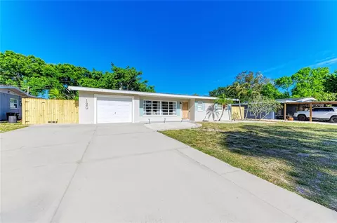 120 60th St W, Bradenton, FL 34209