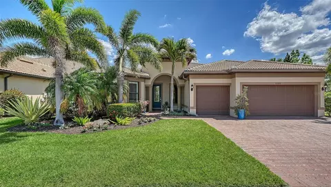 11208 Whimbrel Ln, Sarasota, FL 34238
