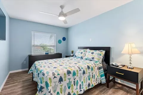 Bedroom - 4748 Compass Dr, Bradenton, FL 34208 photo 9 of 13