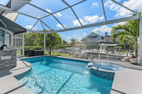 Exterior - 4748 Compass Dr, Bradenton, FL 34208 photo 4 of 14
