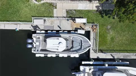 View/Area - 4748 Compass Dr, Bradenton, FL 34208 photo 8 of 13