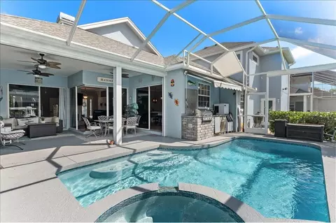 Exterior - 4748 Compass Dr, Bradenton, FL 34208 photo 6 of 14