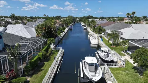 View/Area - 4748 Compass Dr, Bradenton, FL 34208 photo 9 of 13