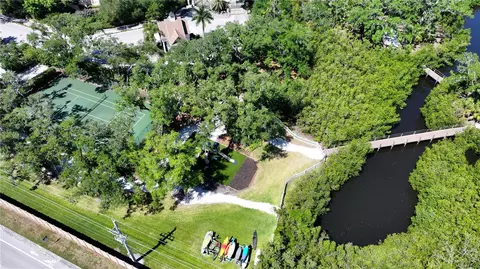 View/Area - 4748 Compass Dr, Bradenton, FL 34208 photo 12 of 13