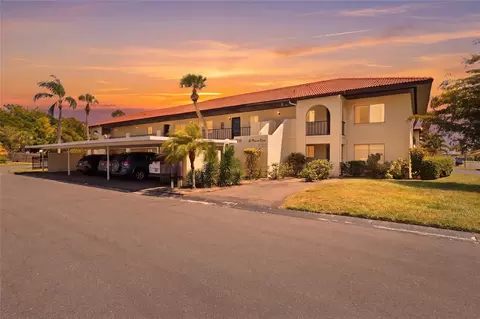 3710 El Poinier Ct #511, Sarasota, FL 34232