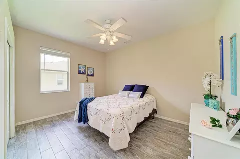 Bedroom - 9419 54th Ct E, Parrish, FL 34219 photo 6 of 7
