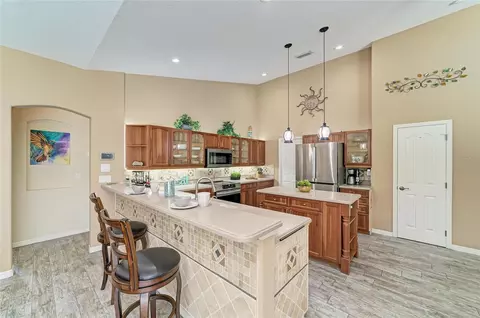 Kitchen - 9419 54th Ct E, Parrish, FL 34219 photo 8 of 9