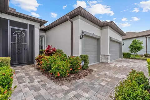 Exterior - 8510 Coastal Palms Gln, Parrish, FL 34219 photo 3 of 15