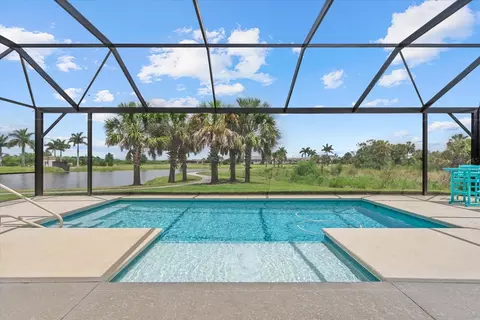 Exterior - 8510 Coastal Palms Gln, Parrish, FL 34219 photo 7 of 15