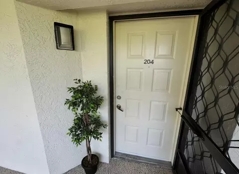 204 3rd St W #204, Bradenton, FL 34205