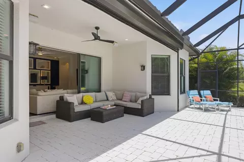 Exterior - 12762 Del Corso Loop, Bradenton, FL 34211 photo 5 of 13