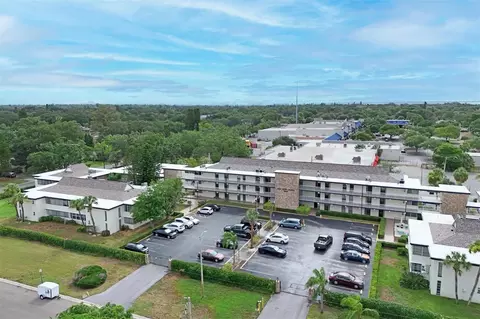 6100 12th St S #220, Saint Petersburg, FL 33705