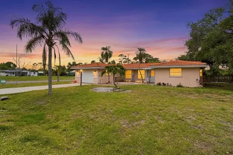 620 Sarabay Rd, Osprey, FL 34229 photo 1