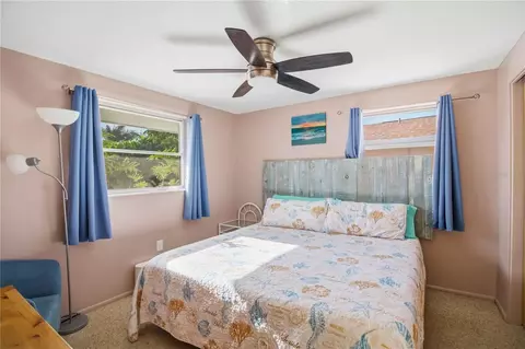 Bedroom - 4012 99th St W, Bradenton, FL 34210 photo 1 of 4
