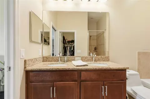 Bath - 6104 Spencer Parrish Rd, Parrish, FL 34219 photo 4 of 4