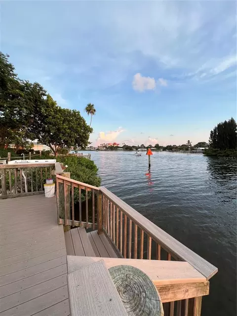 102 2nd Ave, Venice, FL 34285 photo 23
