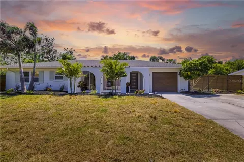 2436 Goldenrod St, Sarasota, FL 34239
