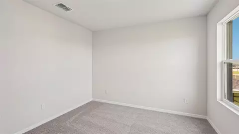 Bedroom - 10923 Rabbit Grove Trl, Parrish, FL 34219 photo 15 of 16