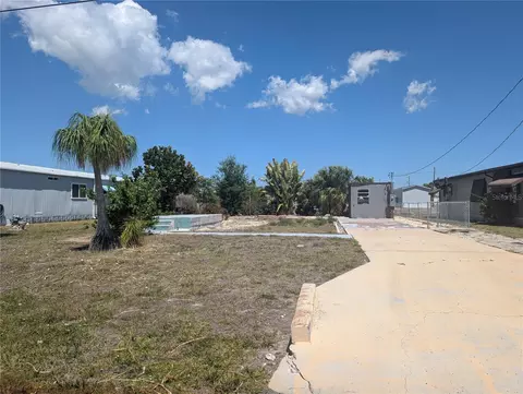 1273 Kingfisher Dr, Englewood, FL 34224