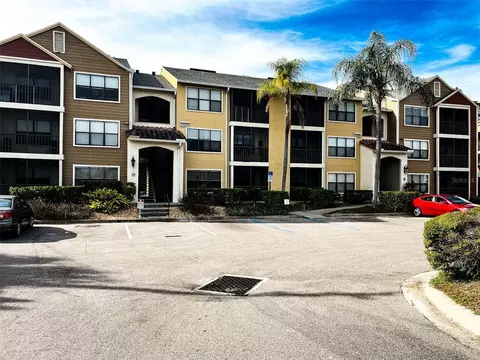 11901 4th St N #8102, Saint Petersburg, FL 33716