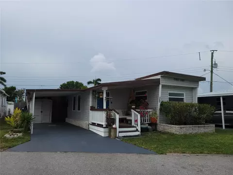 403 52nd Avenue Plz W, Bradenton, FL 34207