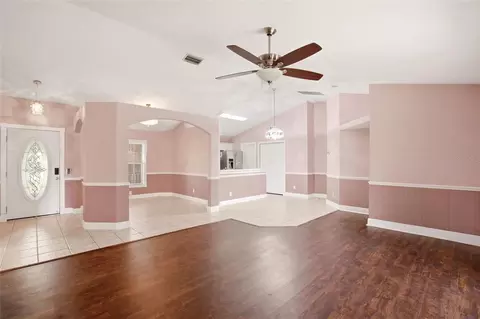 Living - 4199 Banbury Cir, Parrish, FL 34219 photo 2 of 4