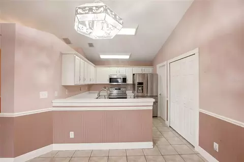 Kitchen - 4199 Banbury Cir, Parrish, FL 34219 photo 1 of 2
