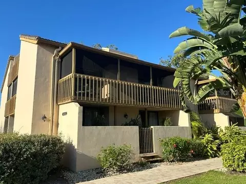 3033 Willow Grn #10, Sarasota, FL 34235