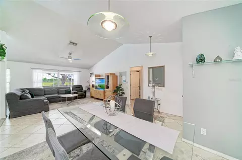Dining - 11217 2nd Ave E, Bradenton, FL 34212 photo 3 of 3