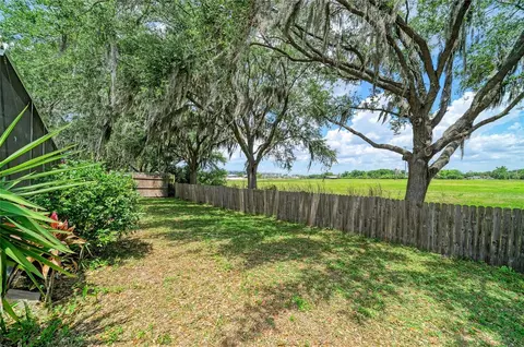 Exterior - 11217 2nd Ave E, Bradenton, FL 34212 photo 11 of 12