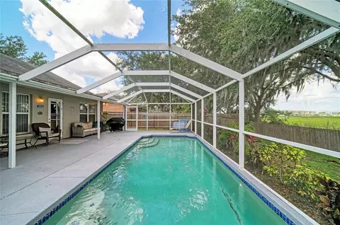 Exterior - 11217 2nd Ave E, Bradenton, FL 34212 photo 7 of 12
