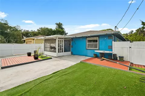 1289 42nd St, Sarasota, FL 34234