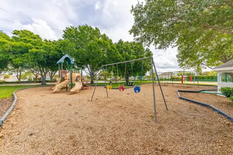 Other - 4839 14th Ave E, Bradenton, FL 34208 photo 14 of 17
